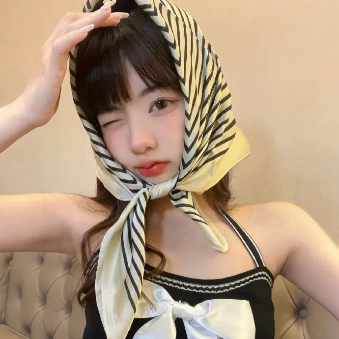 女导与强盗